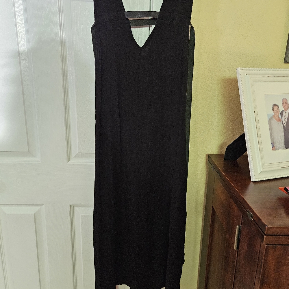 Latroupe strap dress